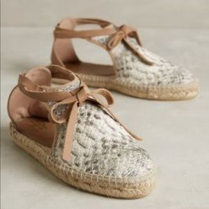 House of Harlow 1960 Espadrilles !!